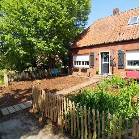 Huus An't Doerpsdiek Prázdninový dům Krummhörn