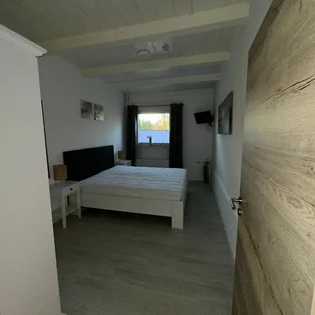 Huus An't Doerpsdiek * Krummhörn